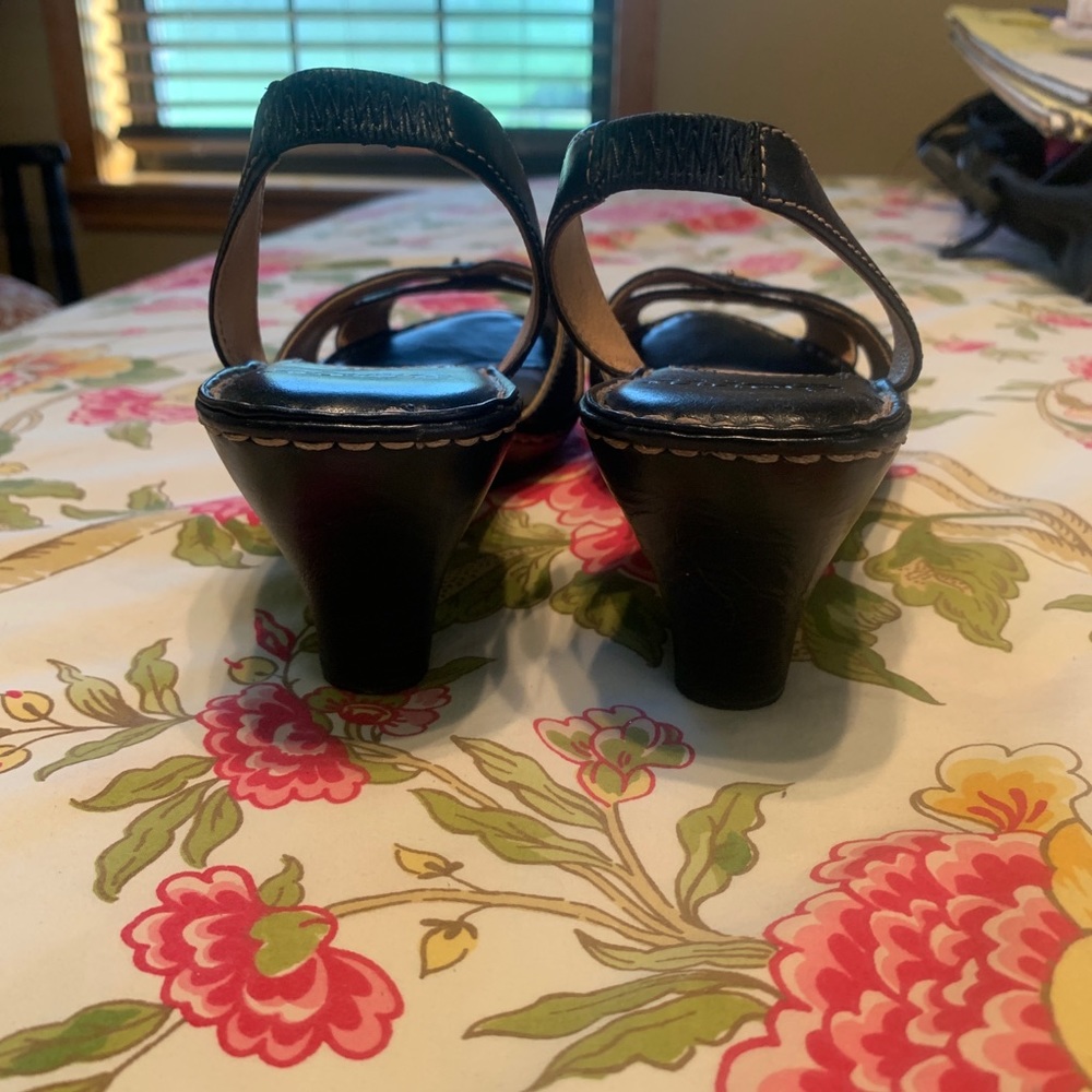 Born Sandals - Picture 6 of 6